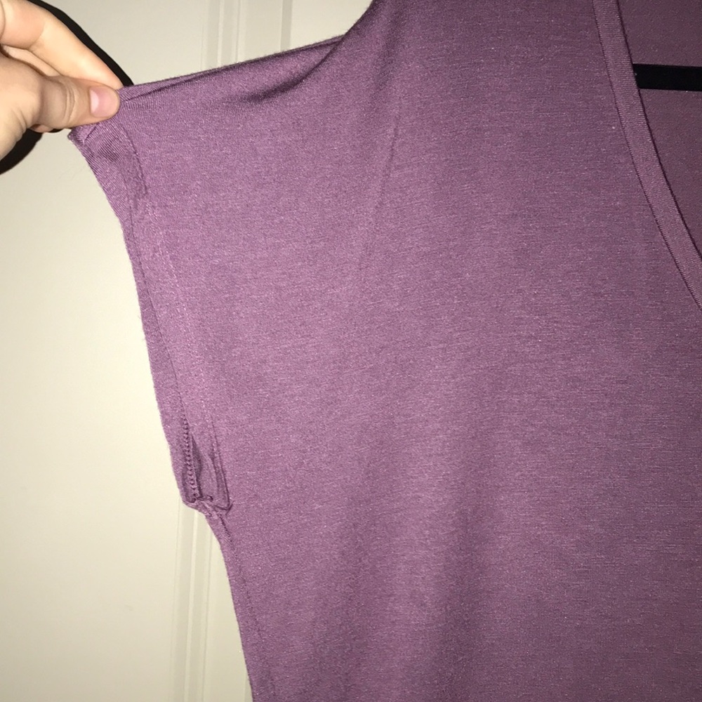 Express Flowy Top - Picture 2 of 3